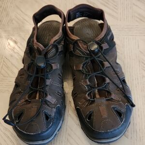 Eddie Bauer Men's Rainer Enclosed Toe Water Resistant Hiking Sandals Size 11